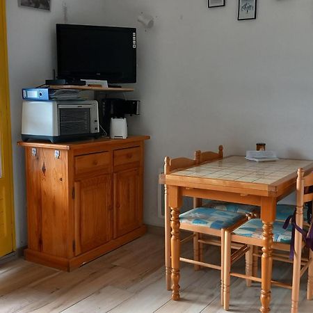 Joli Studio Avec Balcon Donnant Sur La Montagne Sainte Marie de Campan Bagian luar foto